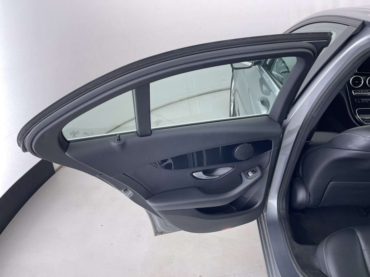 Used Mercedes-Benz C Class 2016 for sale - 76038508: Photo 25