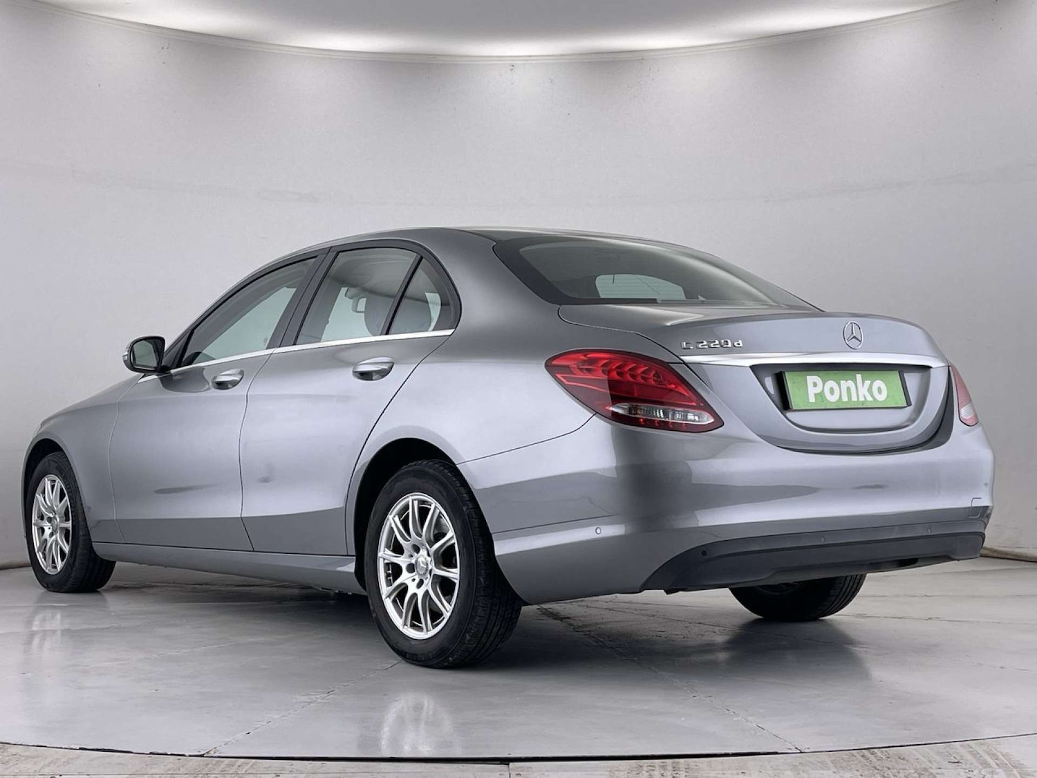 Used Mercedes-Benz C Class 2016 for sale - 76038508: Photo 3