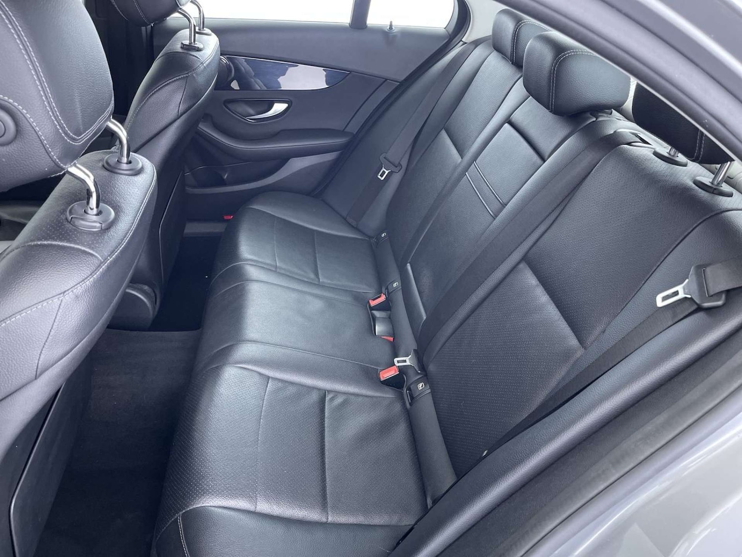 Used Mercedes-Benz C Class 2016 for sale - 76038508: Photo 9