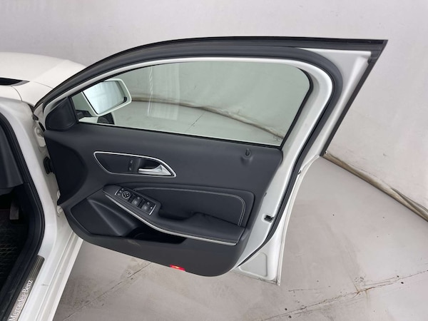Used Mercedes-Benz A-Class 2018 for sale - 76127573: Photo 29