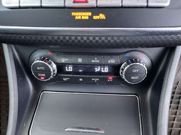 Used Mercedes-Benz A-Class 2018 for sale - 76127573: Photo 44