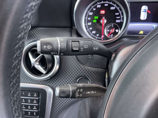 Used Mercedes-Benz A-Class 2018 for sale - 76127573: Photo 52