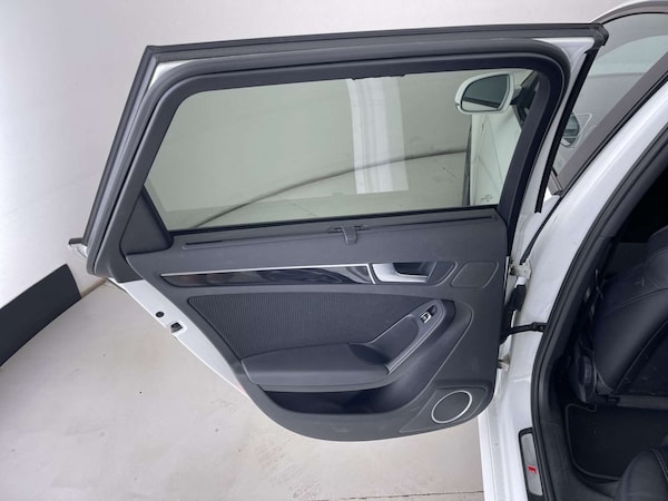 Used Audi A4 2014 for sale - 76230750: Photo 29