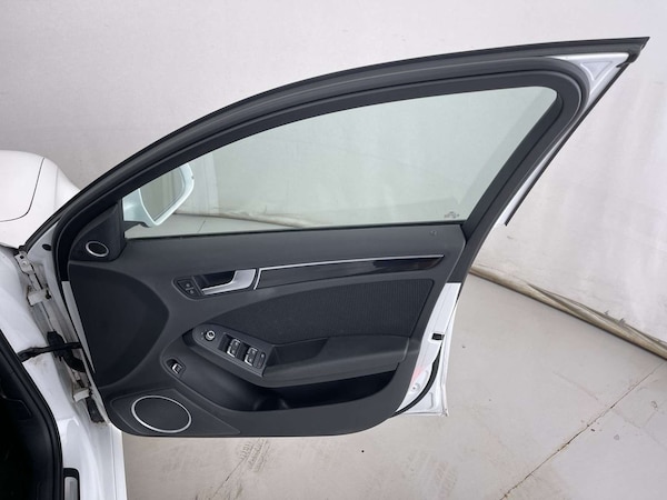 Used Audi A4 2014 for sale - 76230750: Photo 30