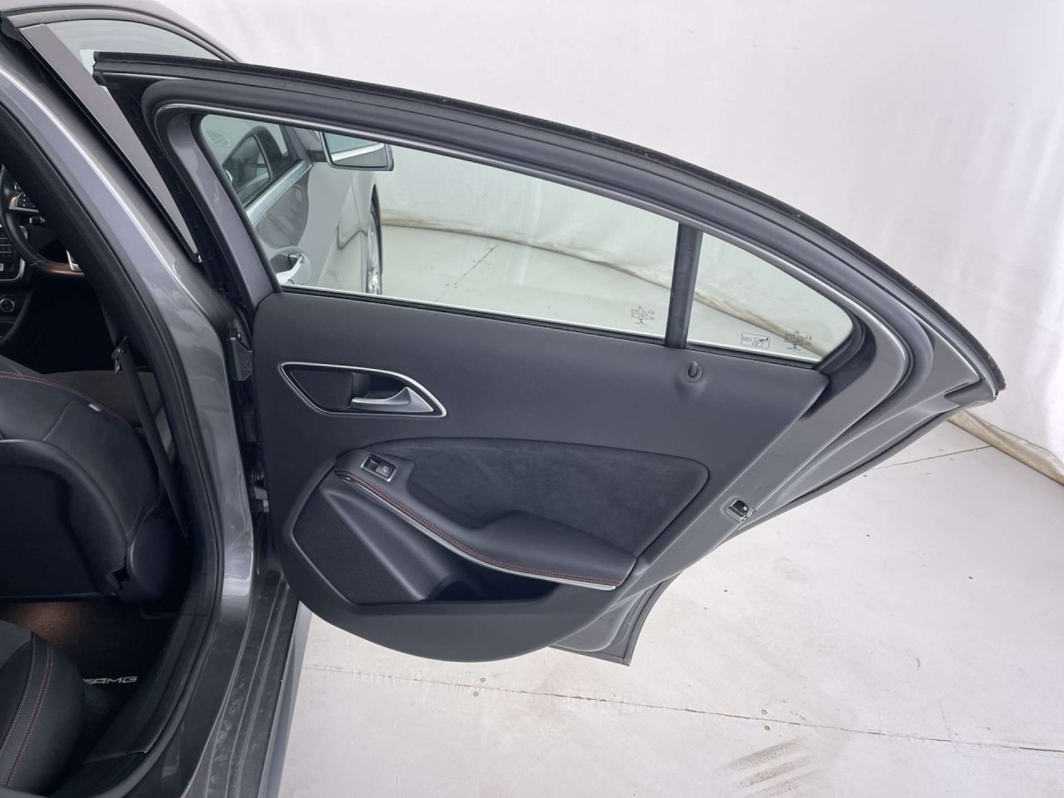 Used Mercedes-Benz A-Class 2017 for sale - 76038509: Photo 30