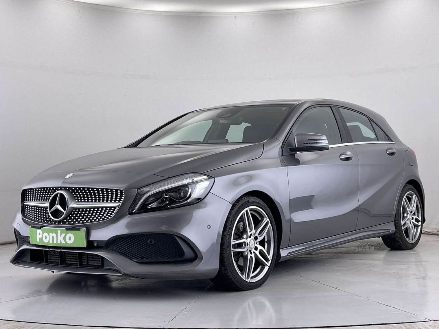 Used Mercedes-Benz A-Class 2017 for sale - 76038509: Photo 4