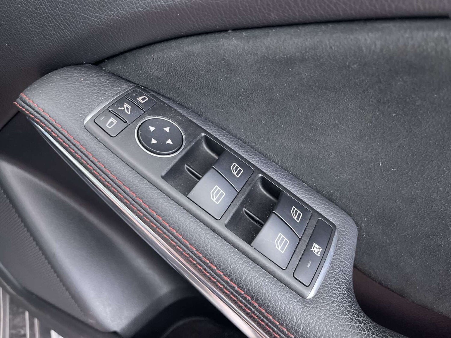 Used Mercedes-Benz A-Class 2017 for sale - 76038509: Photo 51