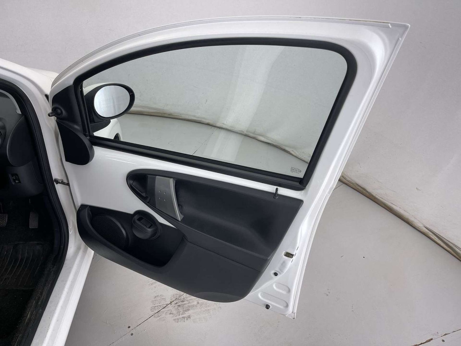 Vehicle 29
