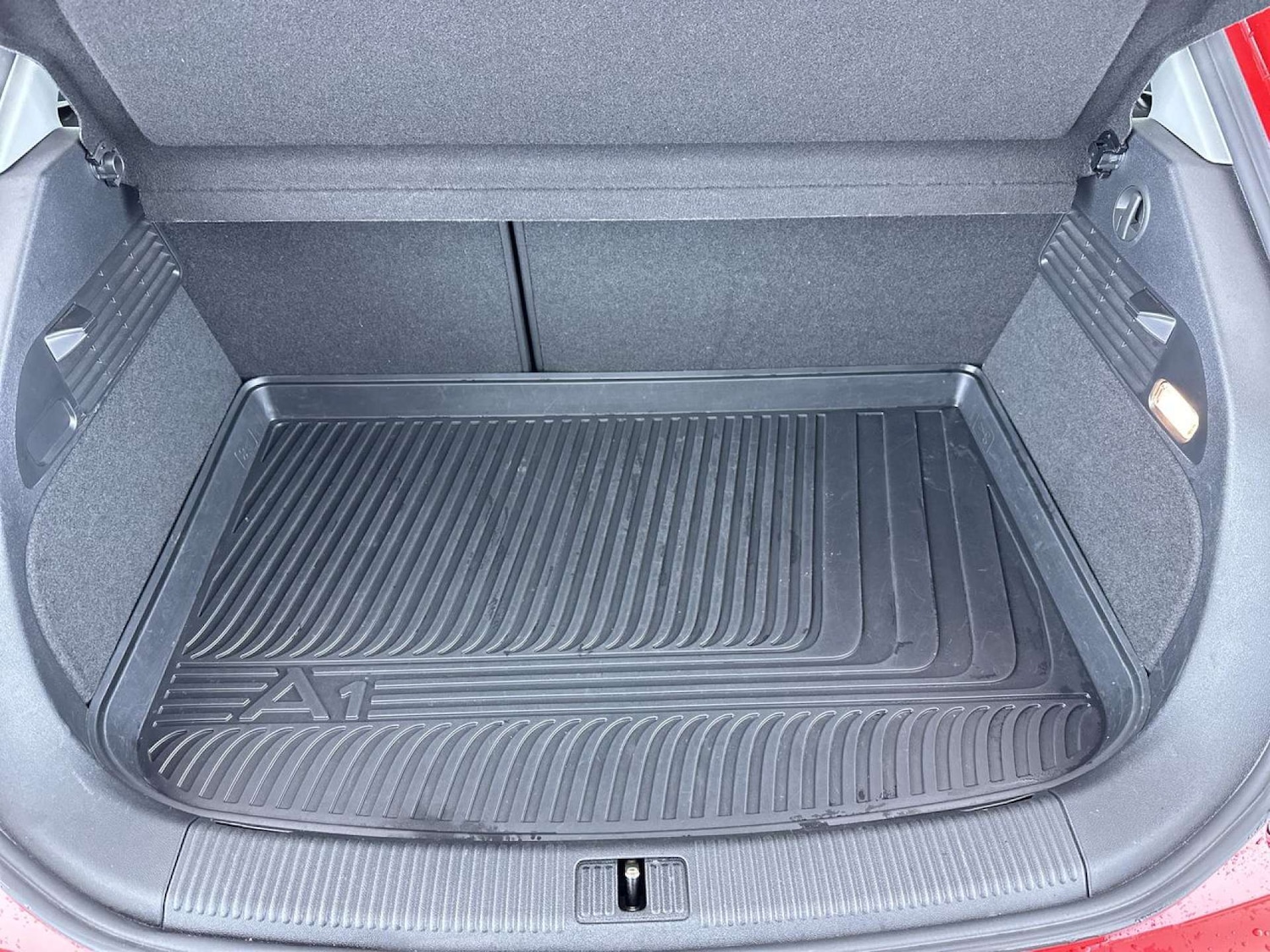 Used Audi A1 2011 for sale - 77609410: Photo 10