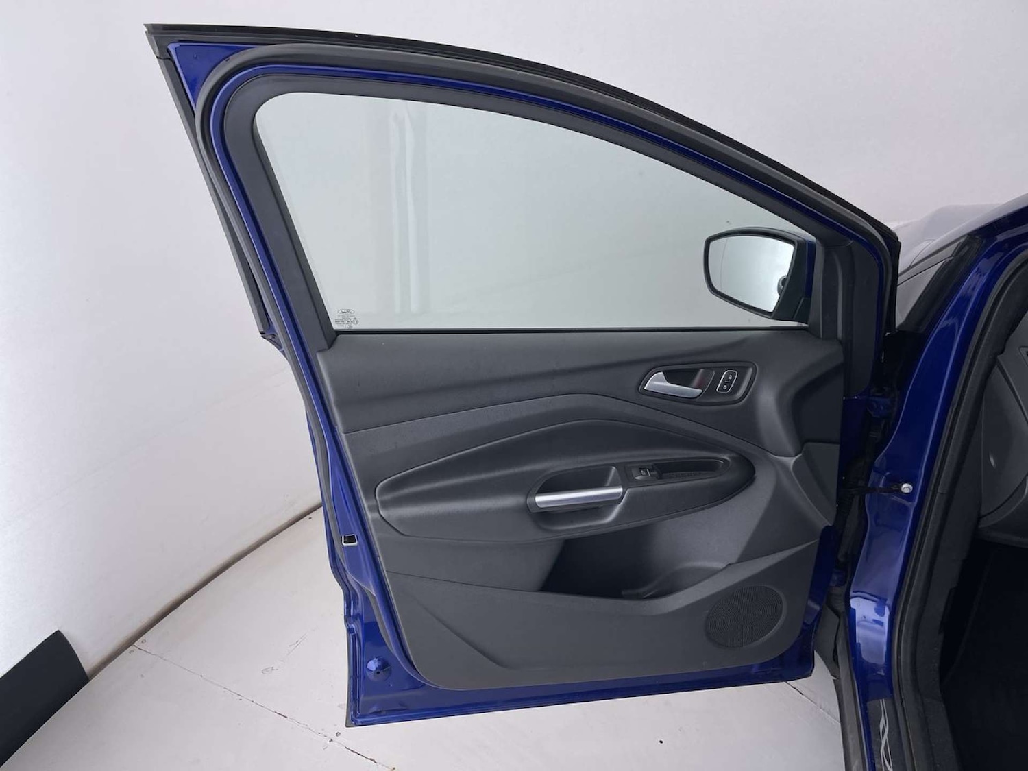 Used Ford Kuga 2018 for sale - 76280373: Photo 27