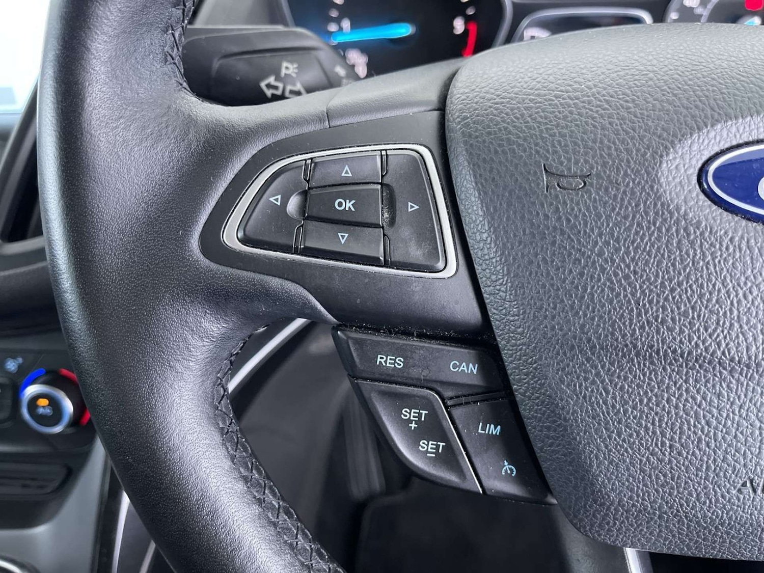 Used Ford Kuga 2018 for sale - 76280373: Photo 51