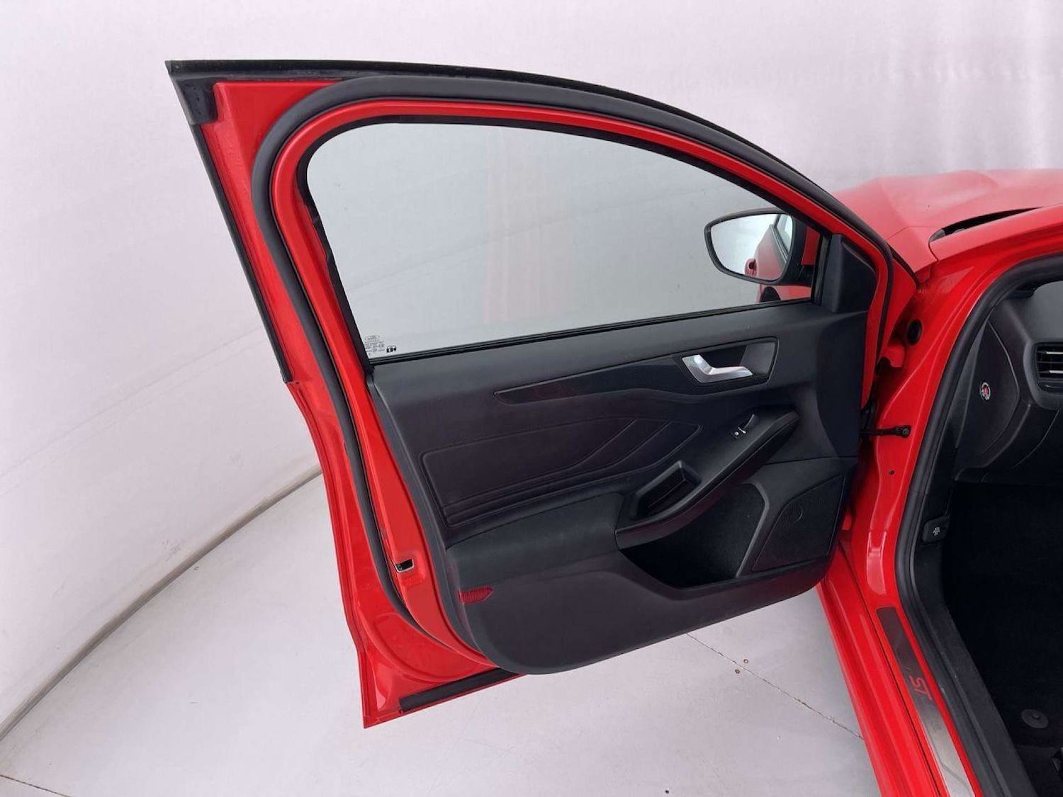 Used Ford Focus 2019 for sale - 76115761: Photo 26