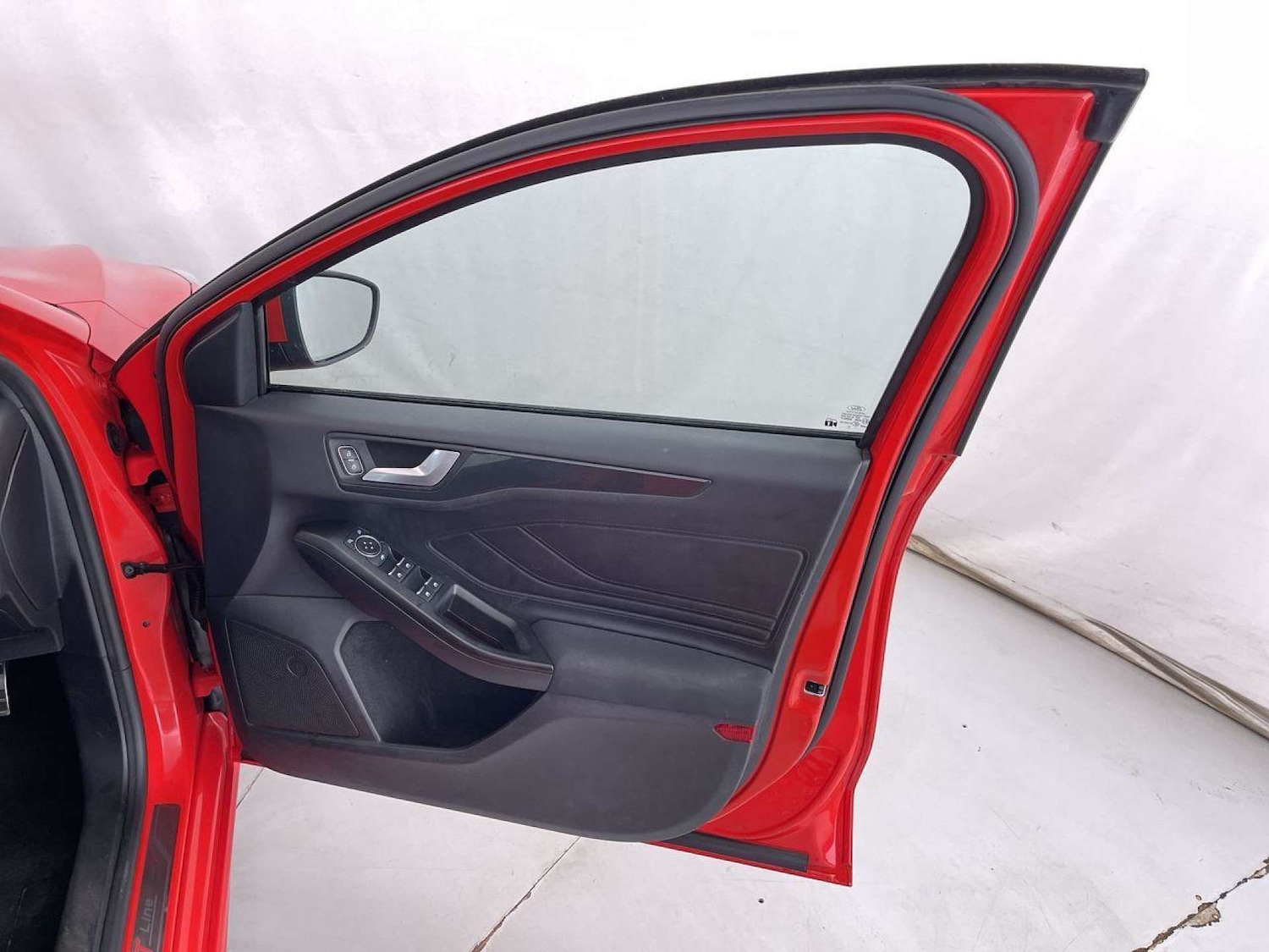 Used Ford Focus 2019 for sale - 76115761: Photo 28