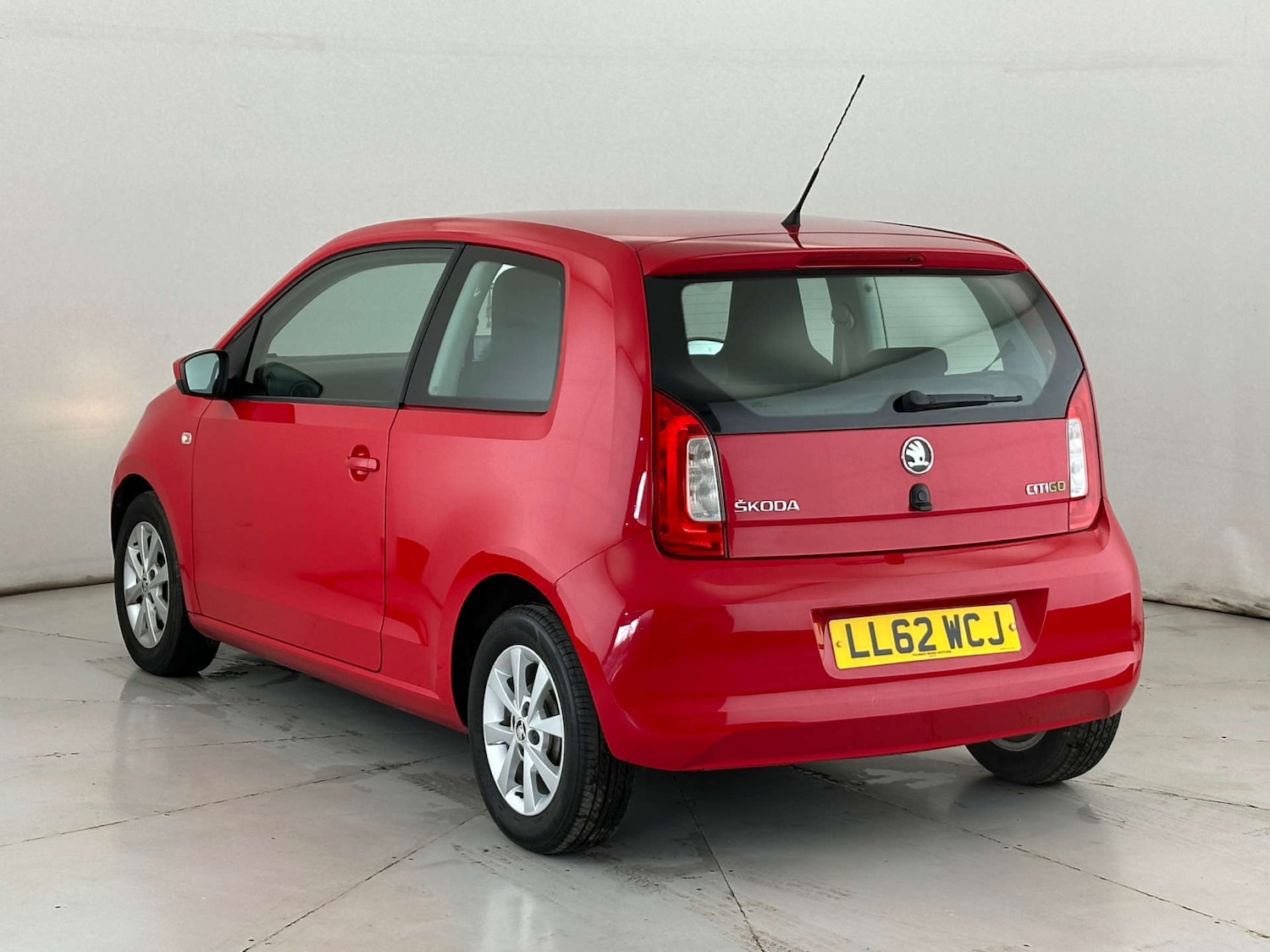 Used Skoda Citigo 2013 for sale - 77903080: Photo 6
