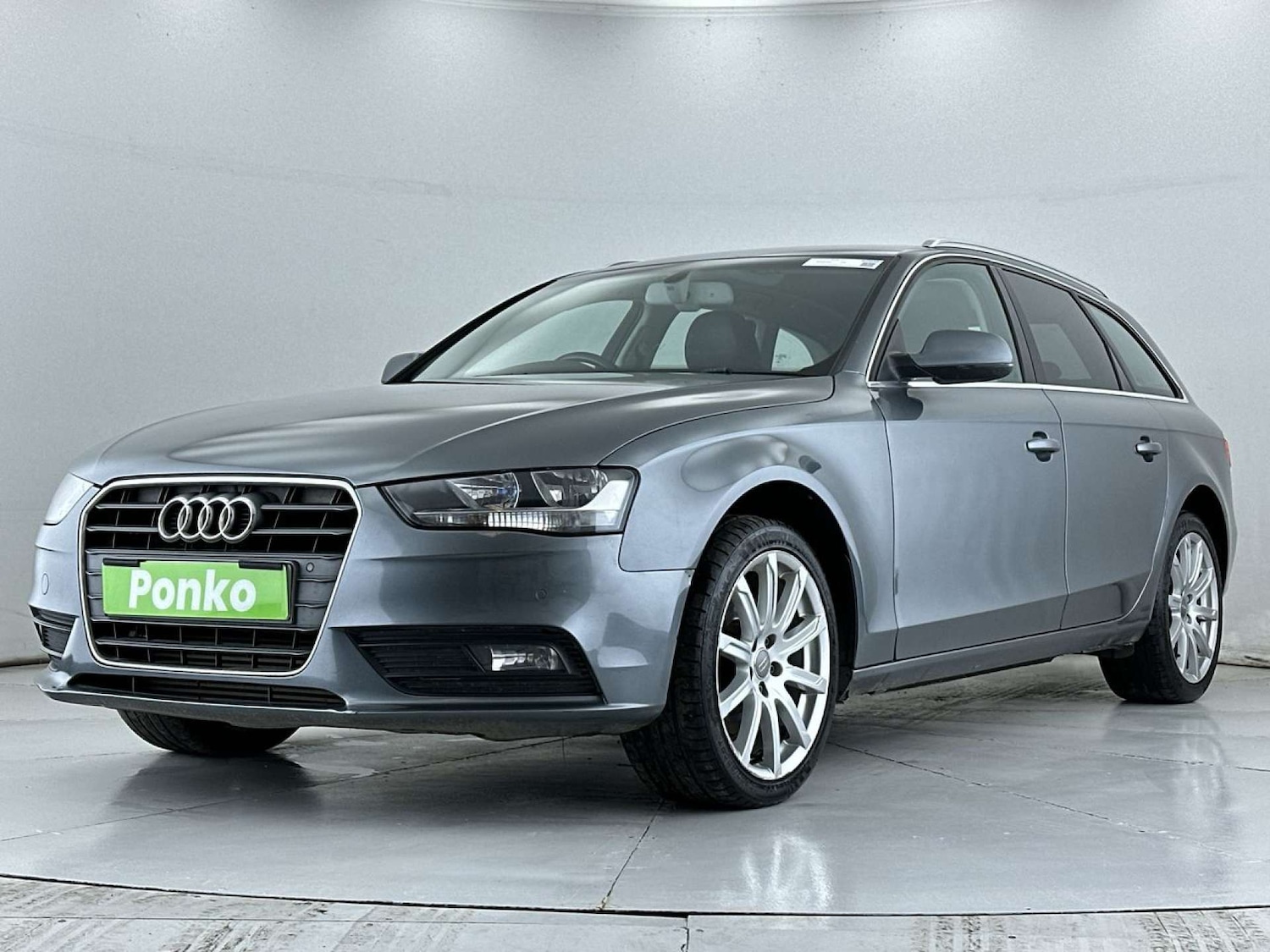 Used Audi A4 2014 for sale - 77494227: Photo 4
