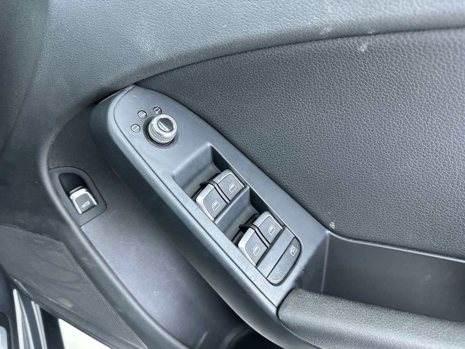 Used Audi A4 2014 for sale - 77494227: Photo 49