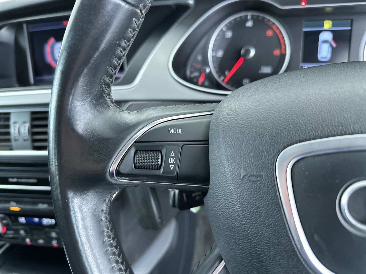 Used Audi A4 2014 for sale - 77494227: Photo 50