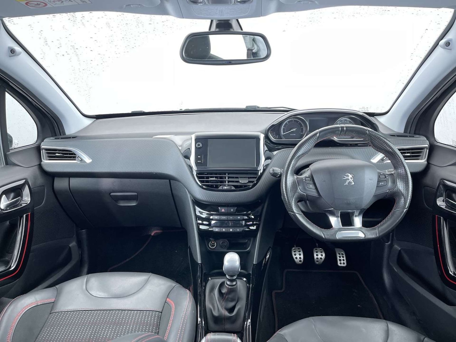 Used Peugeot 2008 2017 for sale - 77437450: Photo 8