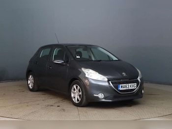 Used Peugeot 208 2013 for sale - 78452184: Photo