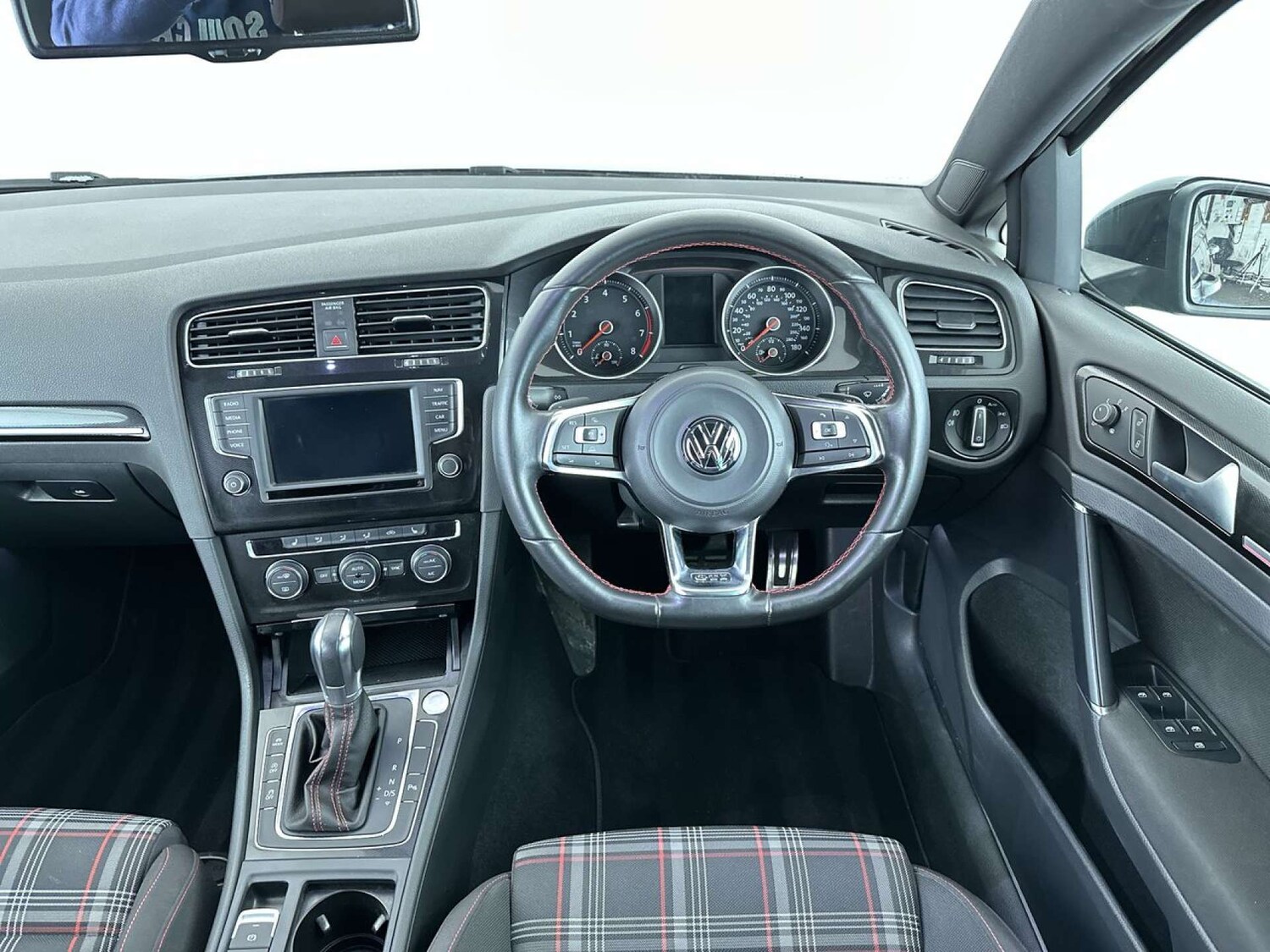 Used Volkswagen Golf 2016 for sale - 77591948: Photo 35