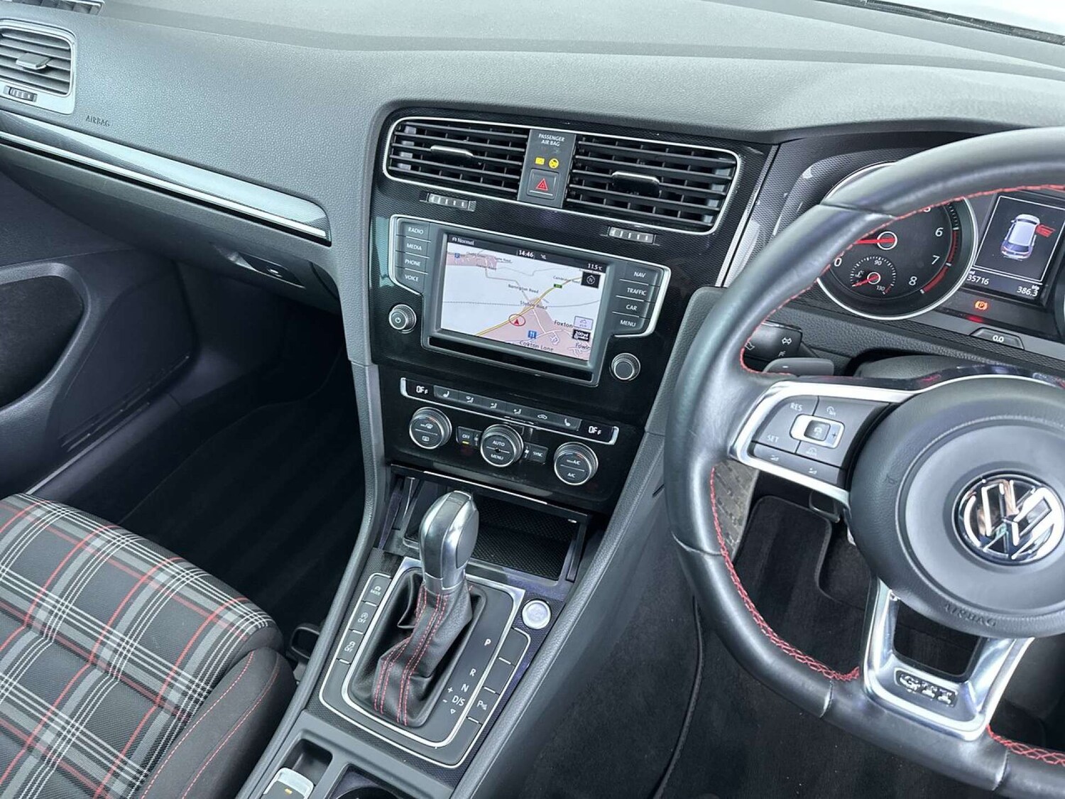 Used Volkswagen Golf 2016 for sale - 77591948: Photo 47