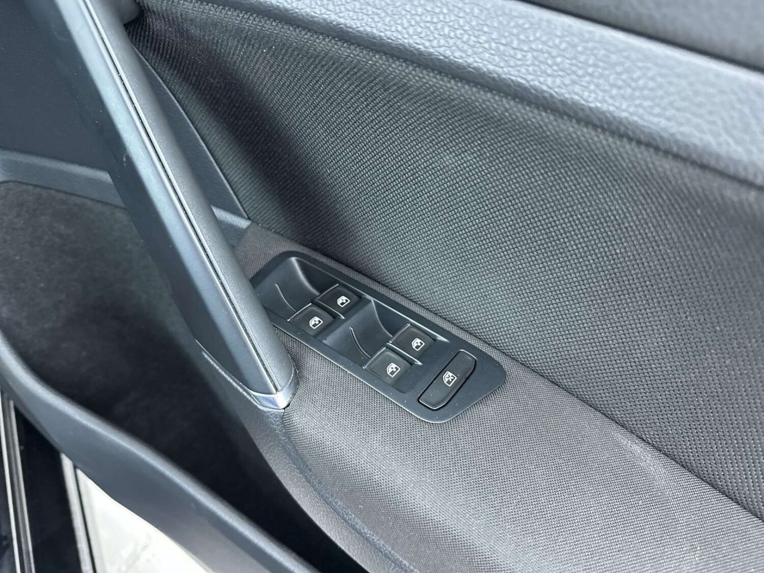 Used Volkswagen Golf 2016 for sale - 77591948: Photo 52