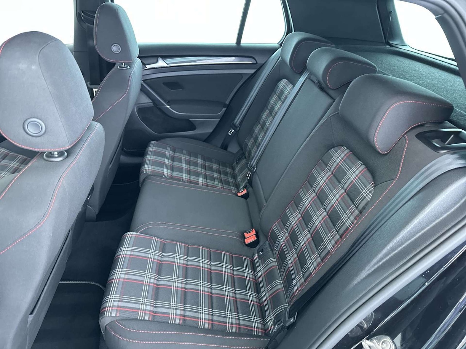 Used Volkswagen Golf 2016 for sale - 77591948: Photo 9