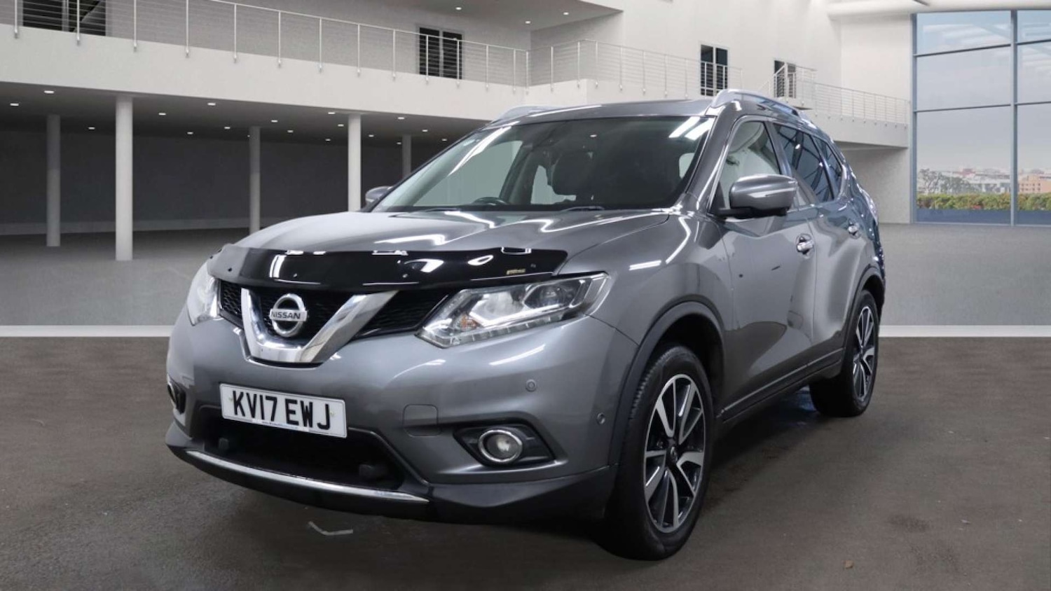 Used Nissan X-Trail 2017 for sale - 77323465: Photo 2