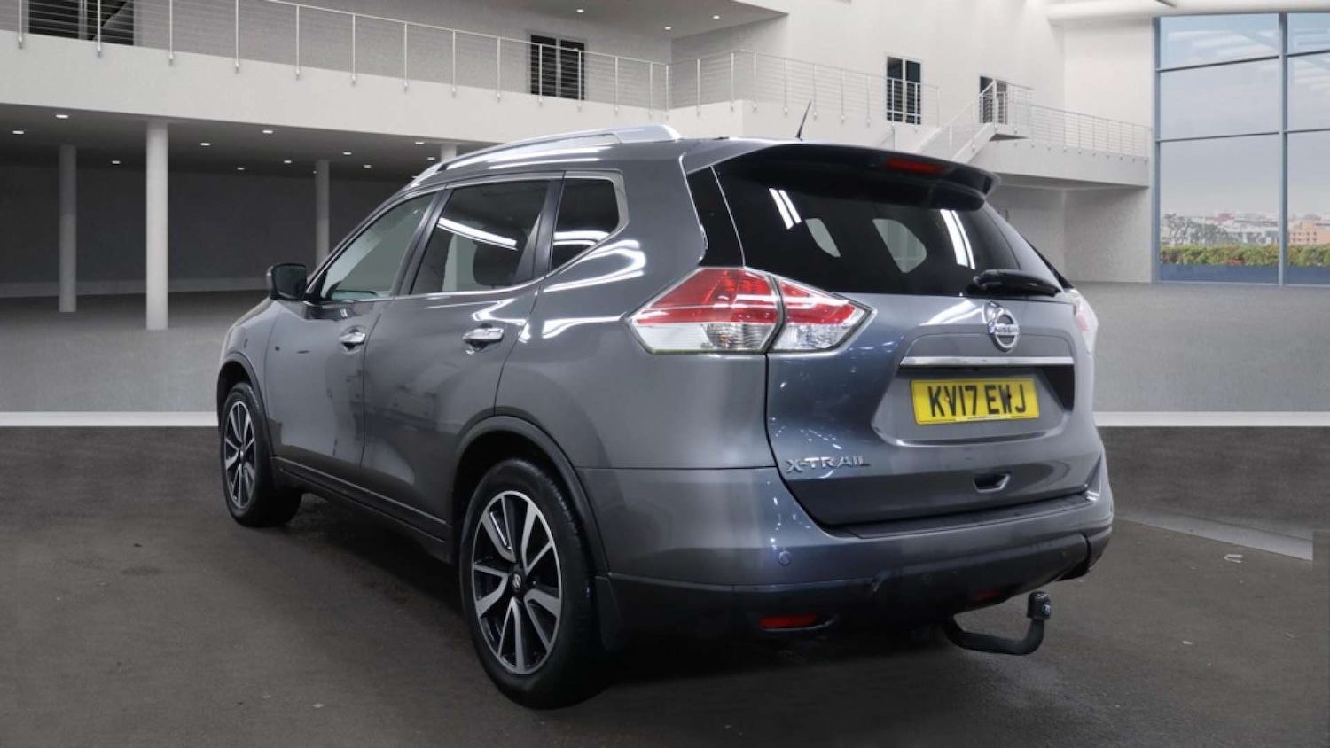 Used Nissan X-Trail 2017 for sale - 77323465: Photo 3