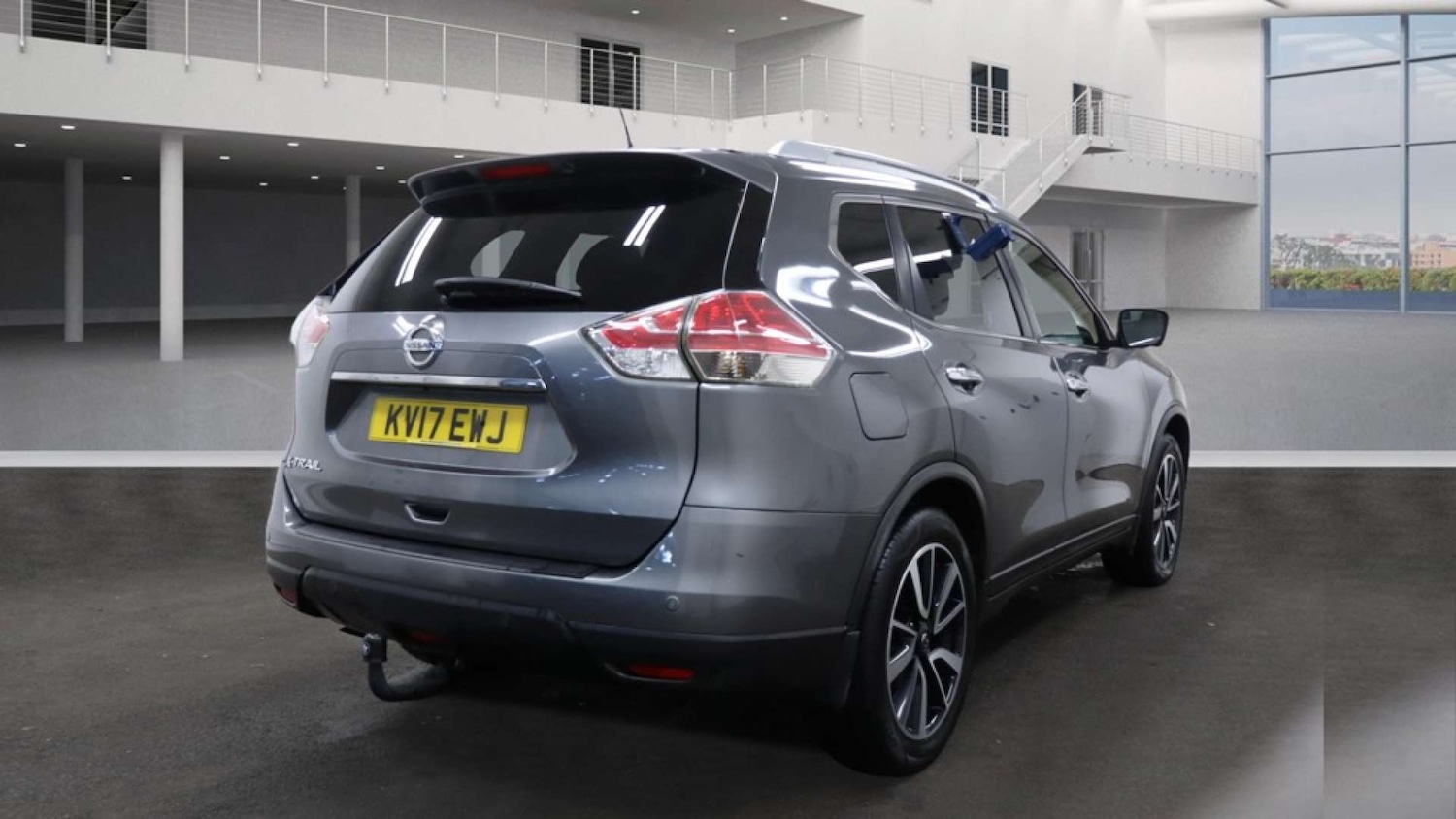 Used Nissan X-Trail 2017 for sale - 77323465: Photo 4