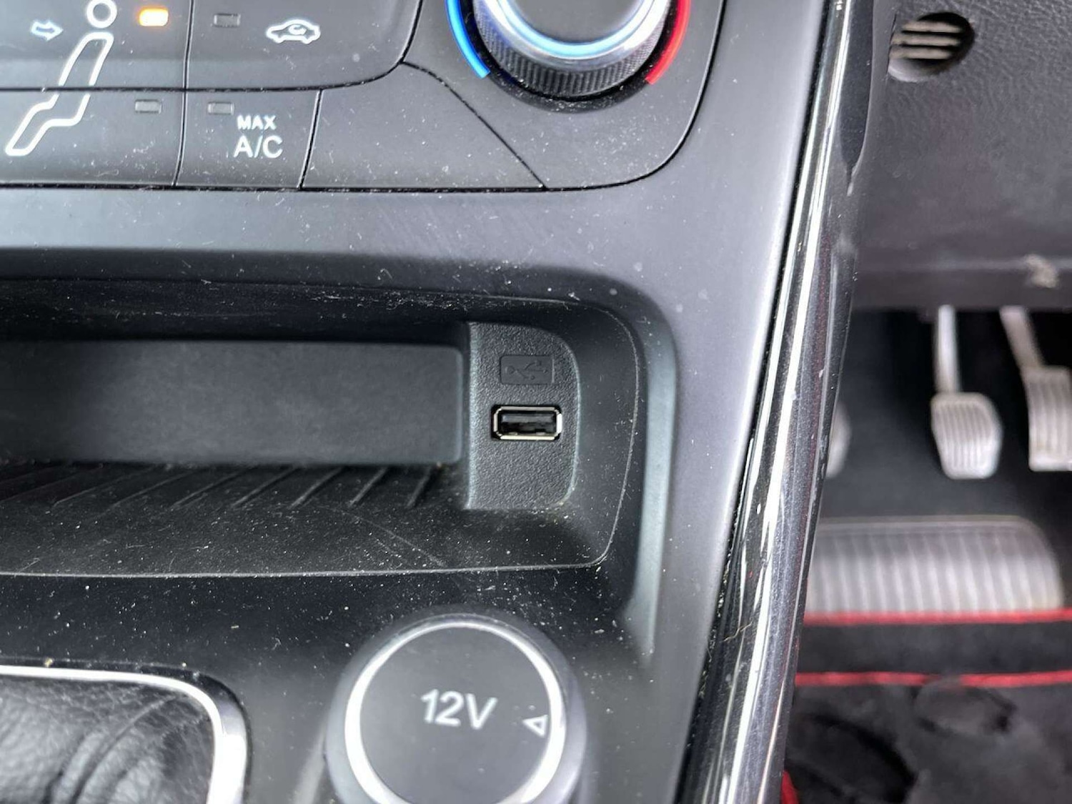 Vehicle 100