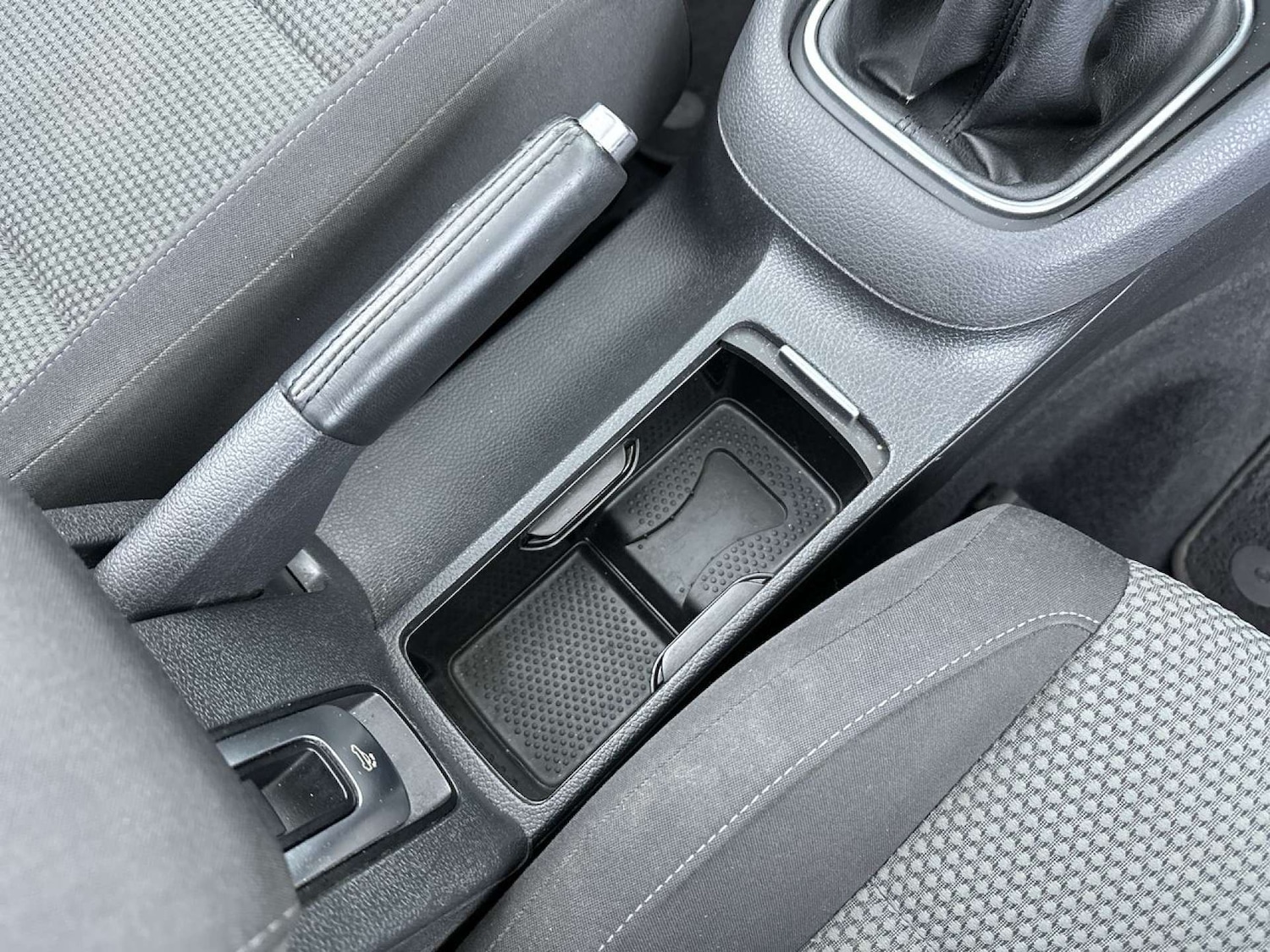 Used Volkswagen Golf 2012 for sale - 77609412: Photo 43