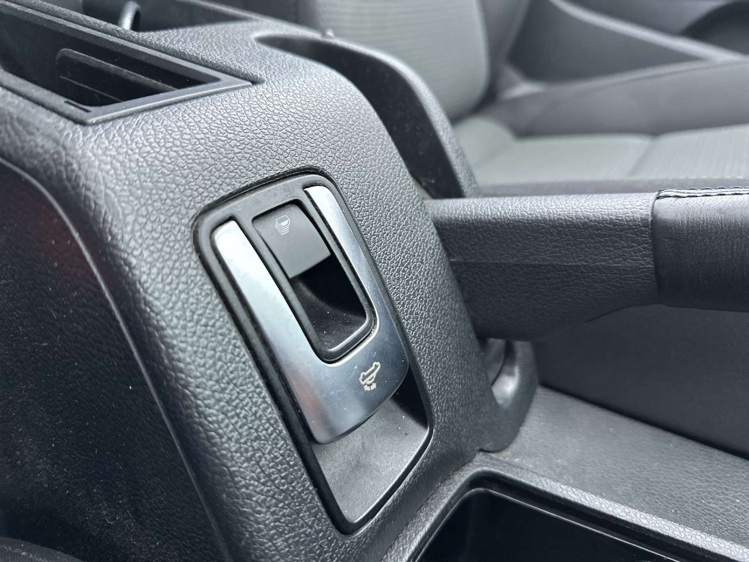 Used Volkswagen Golf 2012 for sale - 77609412: Photo 45