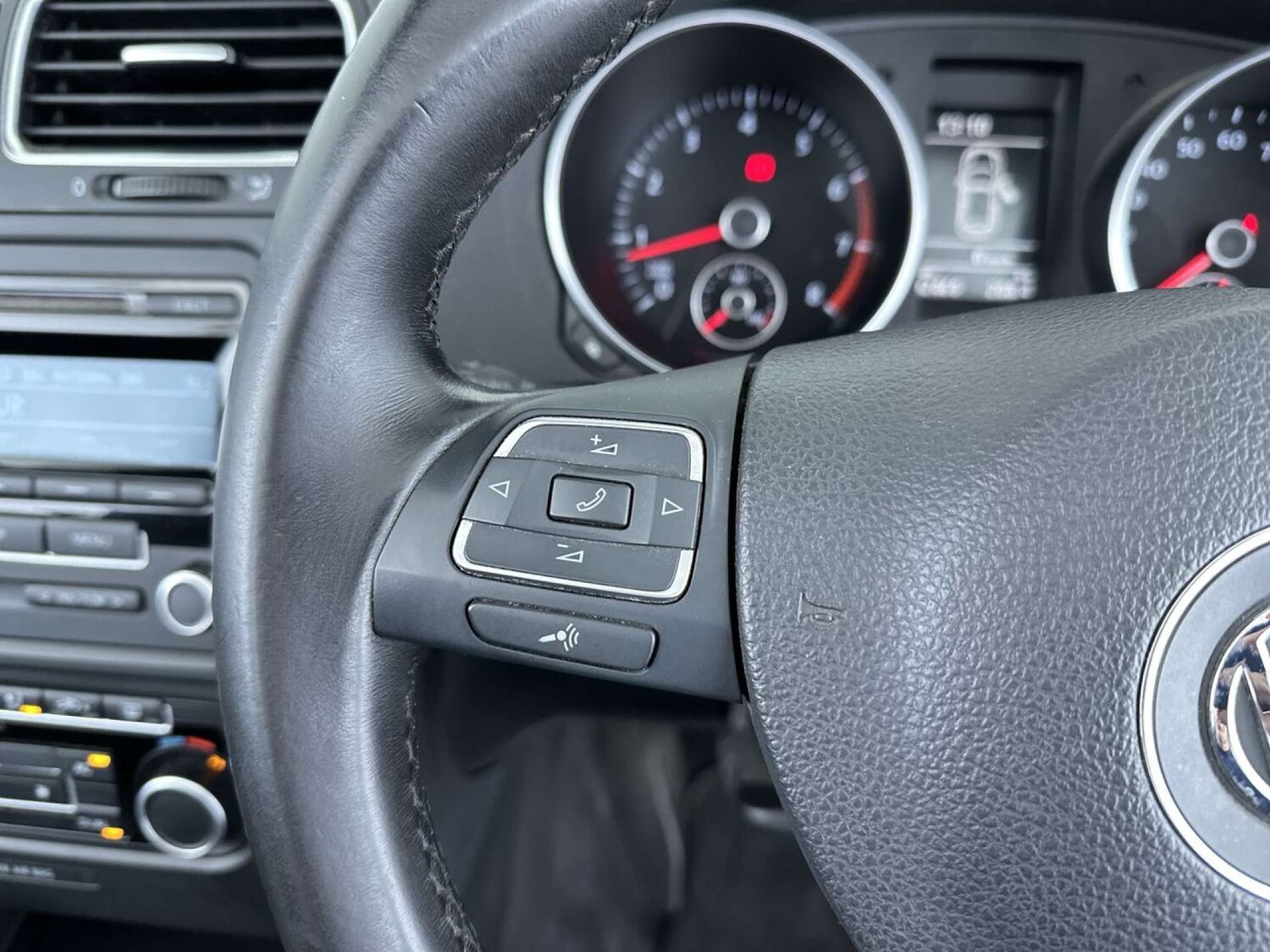 Used Volkswagen Golf 2012 for sale - 77609412: Photo 47