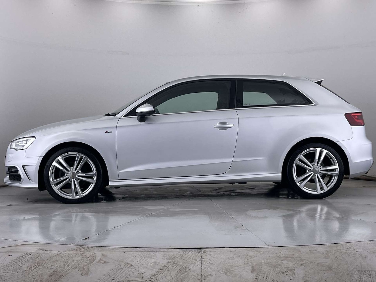 Used Audi A3 2014 for sale - 76581925: Photo 16