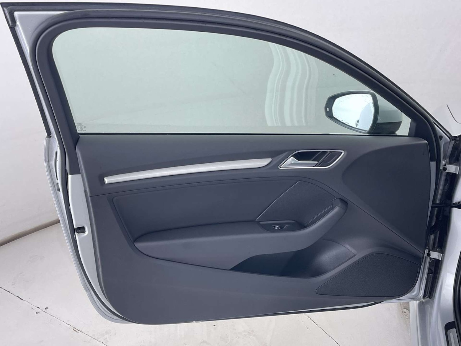 Used Audi A3 2014 for sale - 76581925: Photo 27