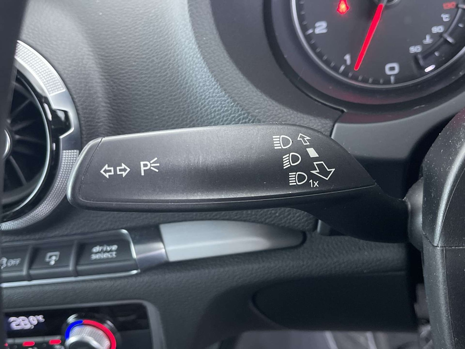 Used Audi A3 2014 for sale - 76581925: Photo 50