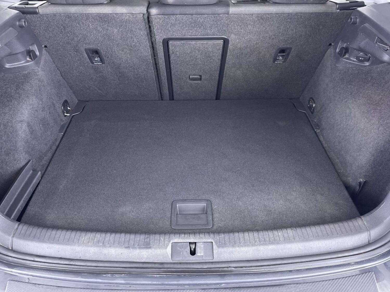 Used Volkswagen Golf 2017 for sale - 77477823: Photo 10