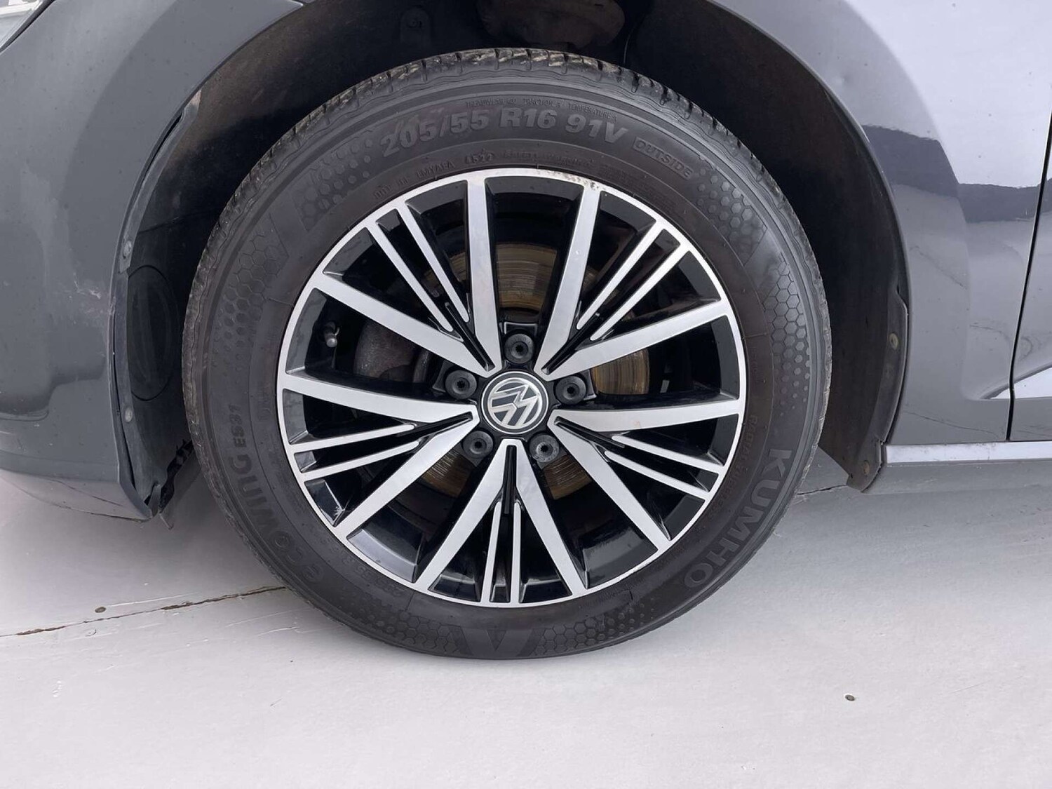 Used Volkswagen Golf 2017 for sale - 77477823: Photo 11