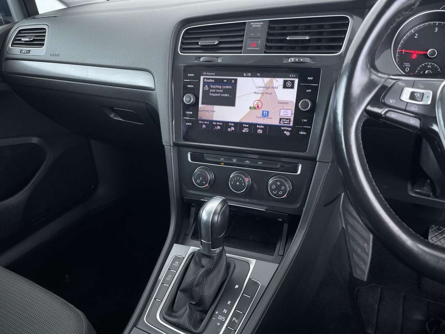 Used Volkswagen Golf 2017 for sale - 77477823: Photo 45