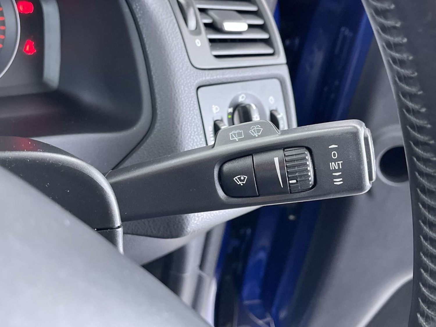 Used Volvo V50 2009 for sale - 76767901: Photo 52