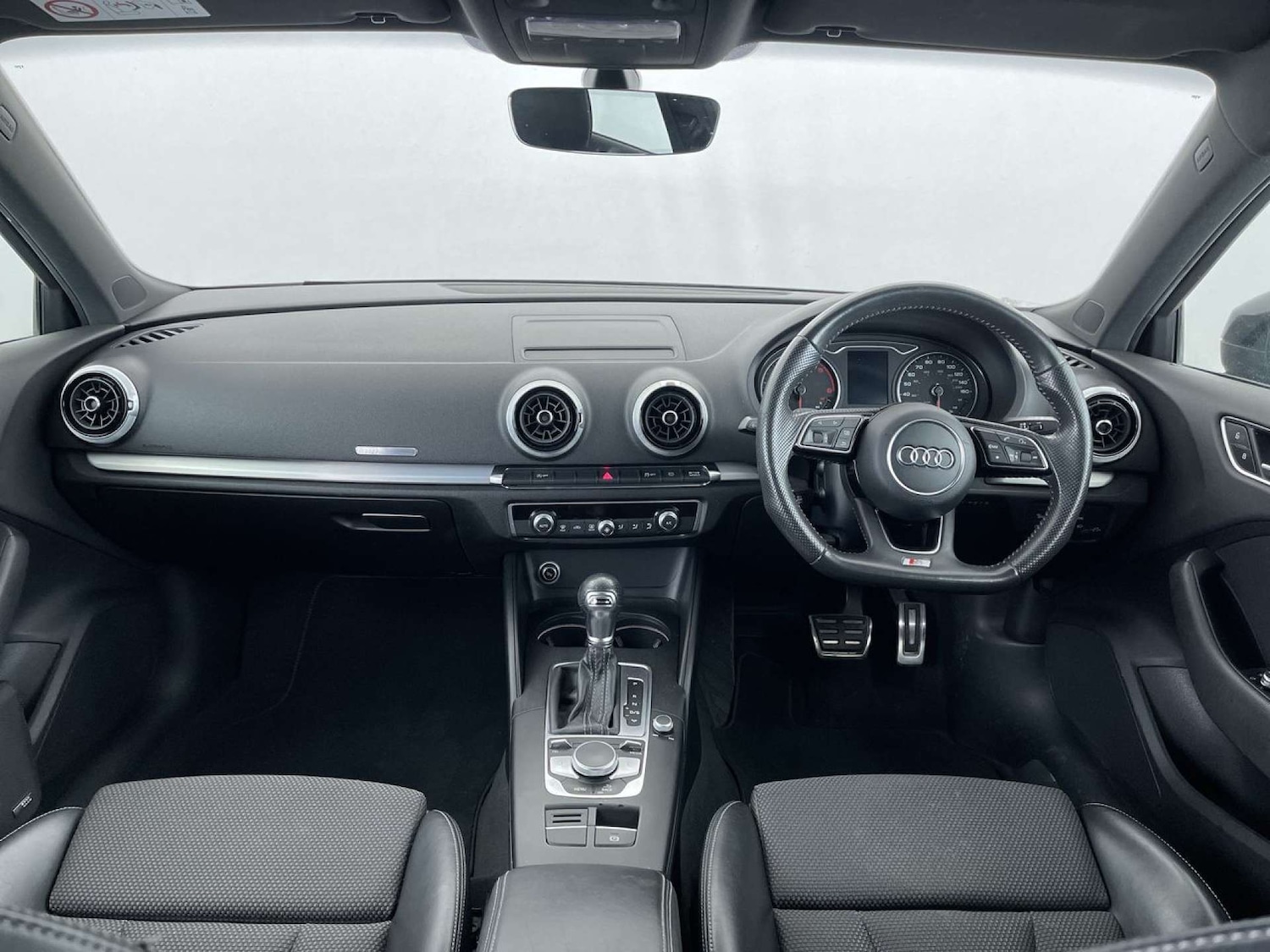 Used Audi A3 2017 for sale - 76589719: Photo 8