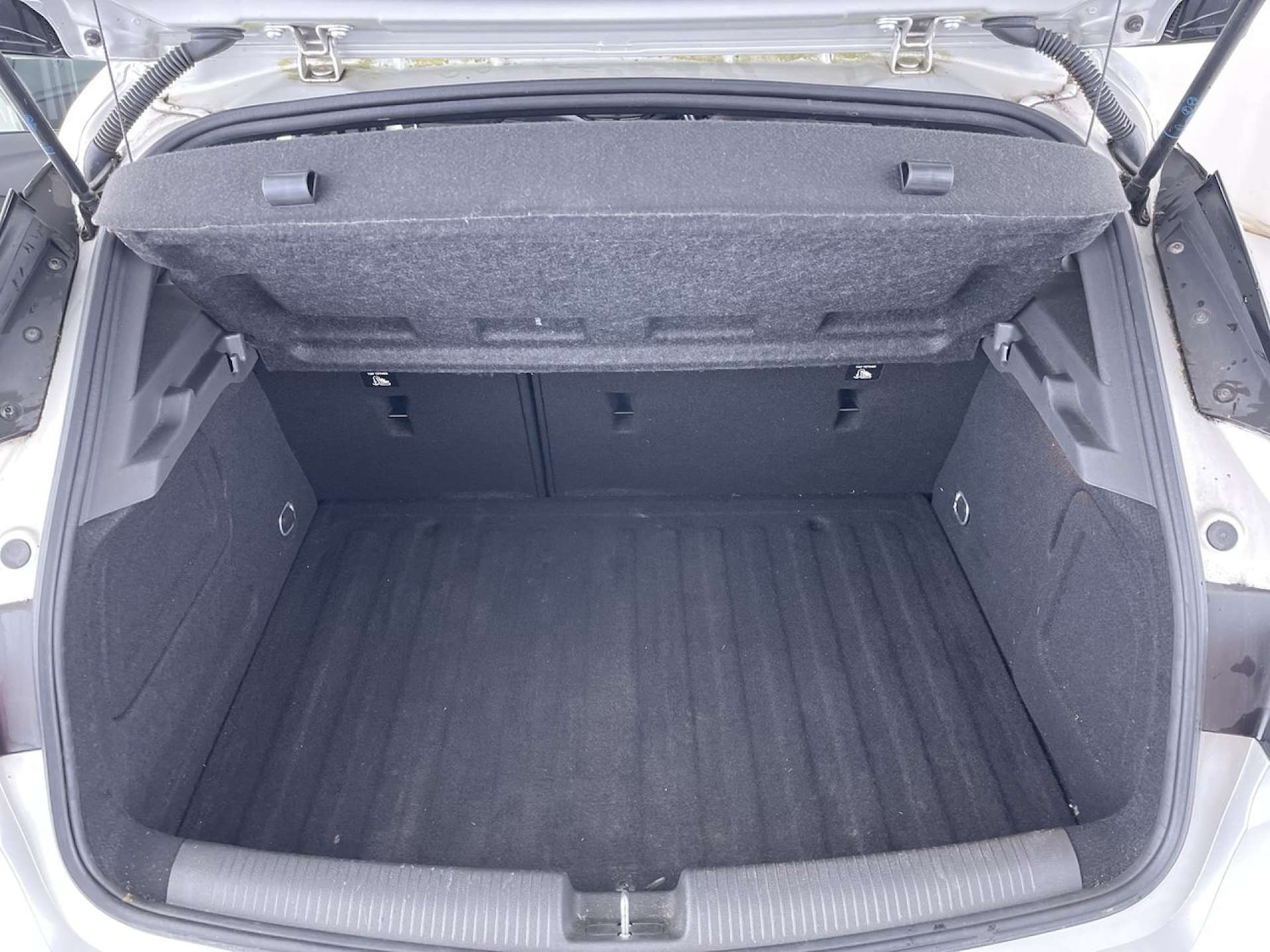 Used Vauxhall Astra 2017 for sale - 76385767: Photo 10