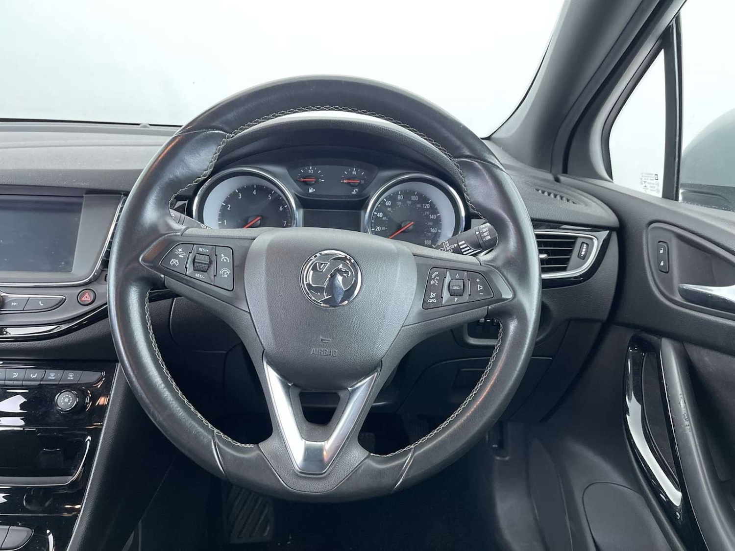 Used Vauxhall Astra 2017 for sale - 76385767: Photo 36