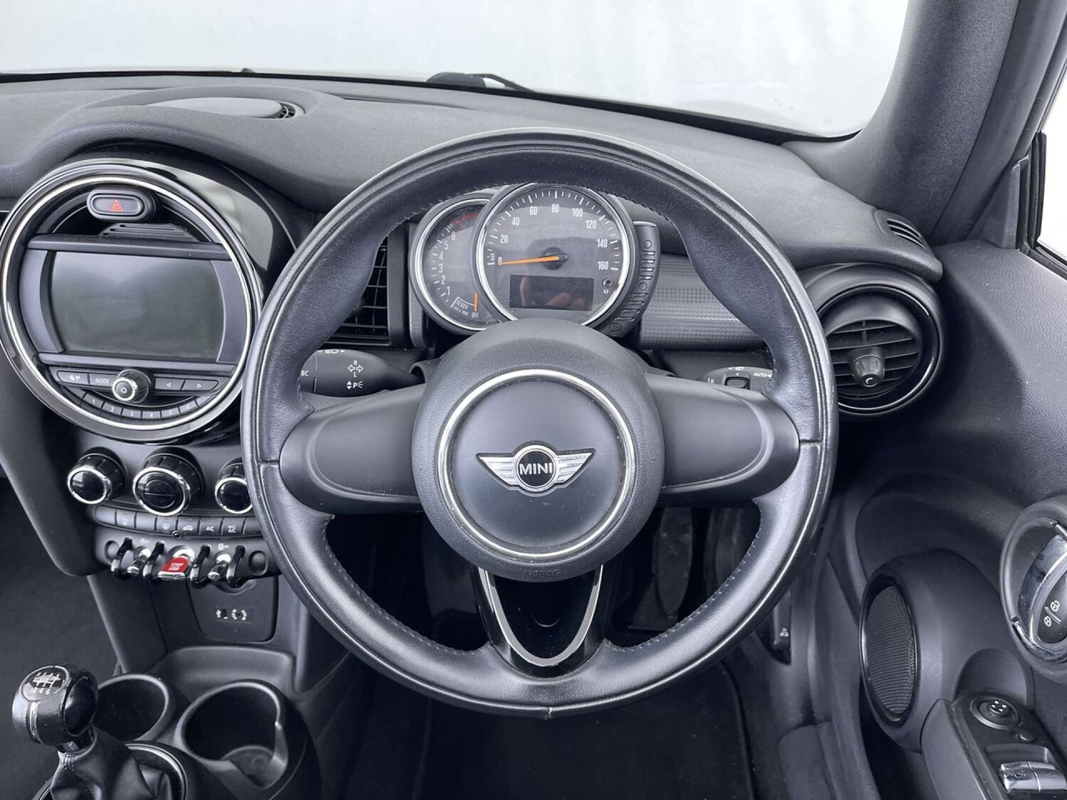 Used MINI Convertible 2017 for sale - 77639556: Photo 31