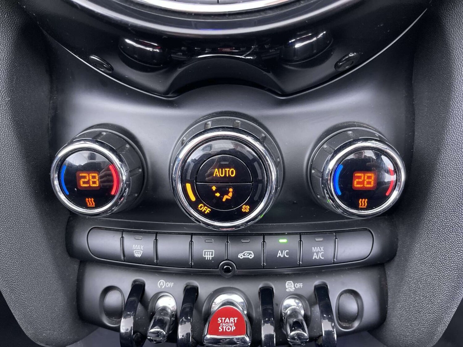 Used MINI Convertible 2017 for sale - 77639556: Photo 39