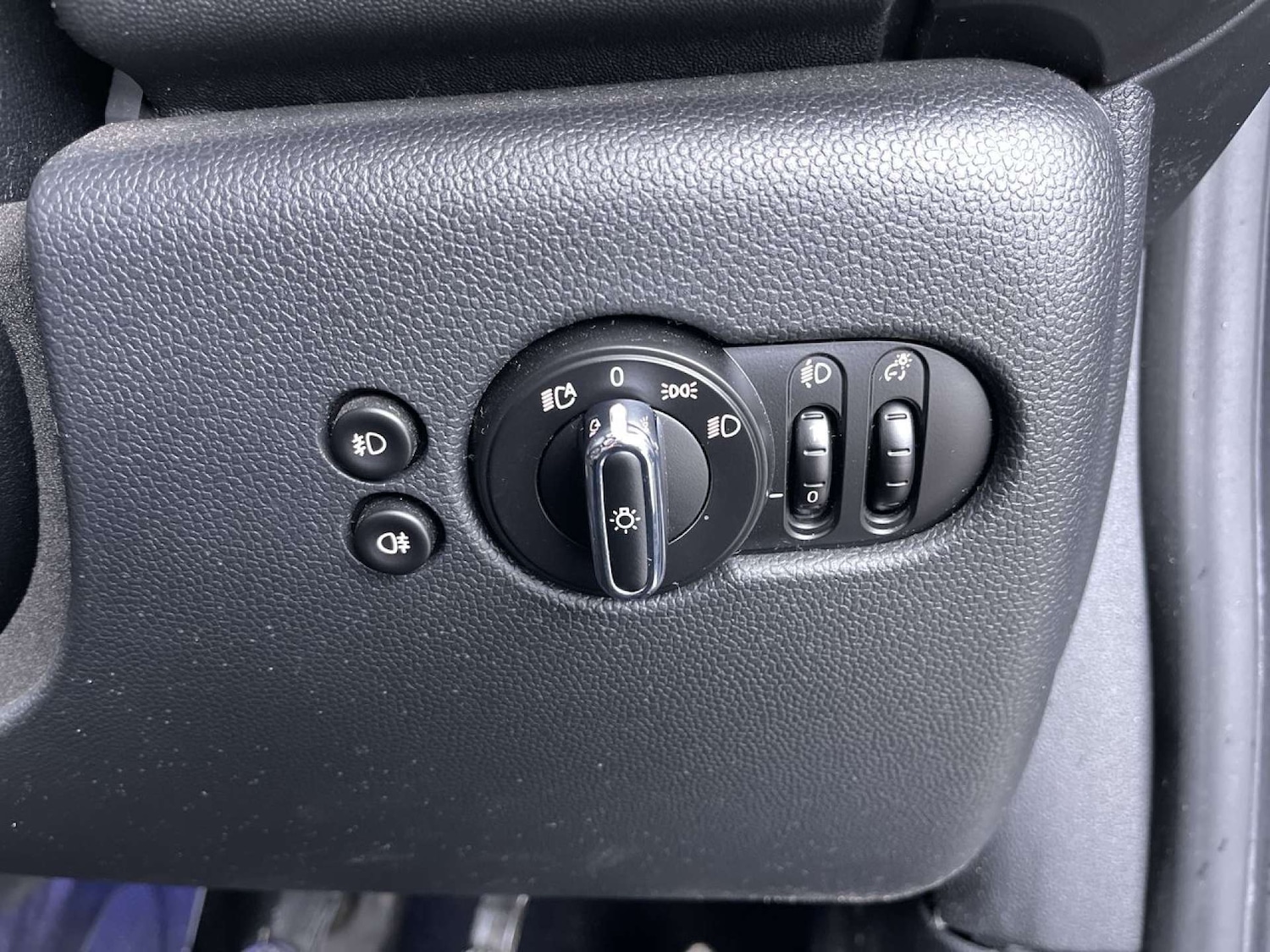 Used MINI Convertible 2017 for sale - 77639556: Photo 45