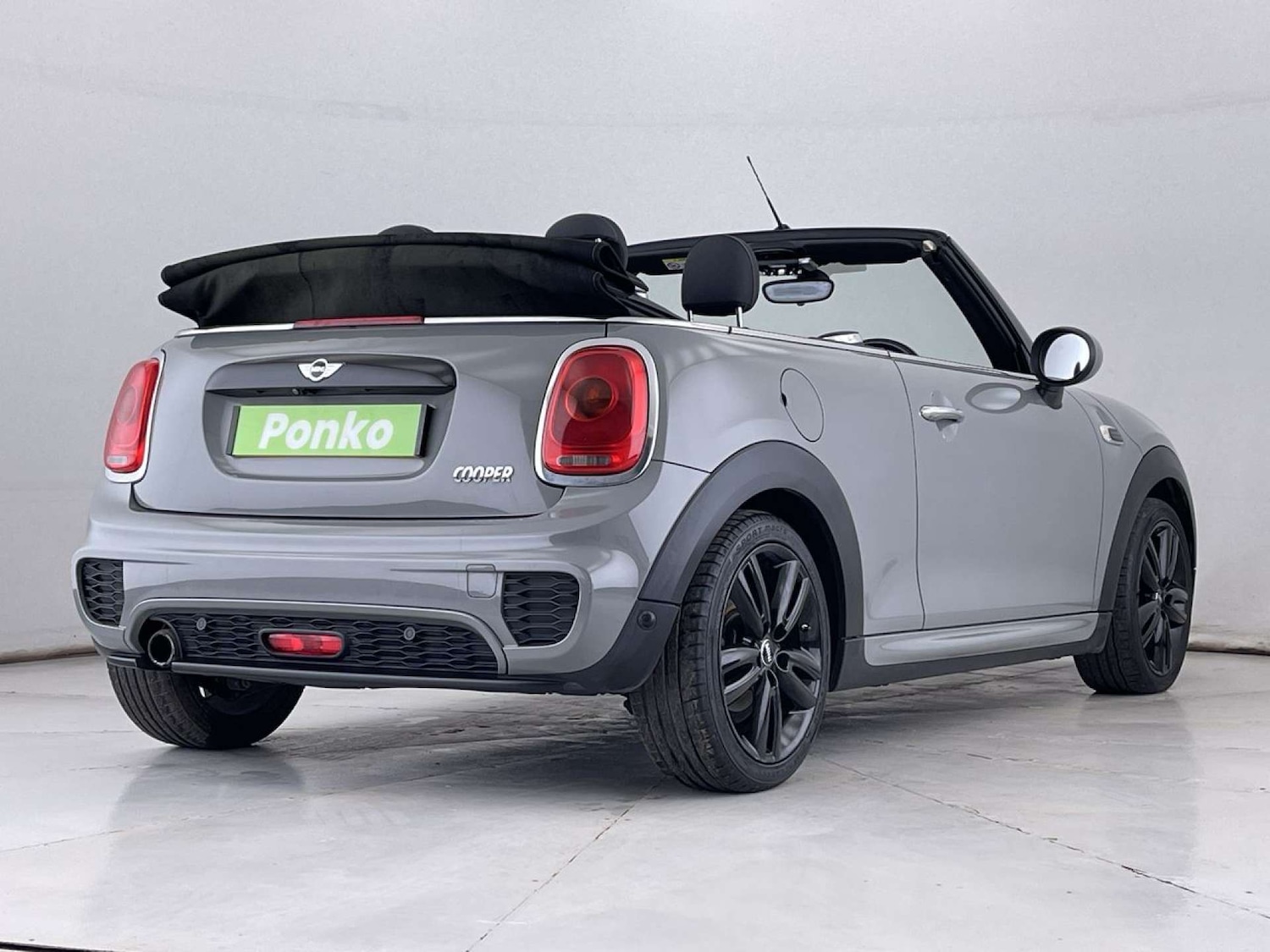 Used MINI Convertible 2017 for sale - 77639556: Photo 5
