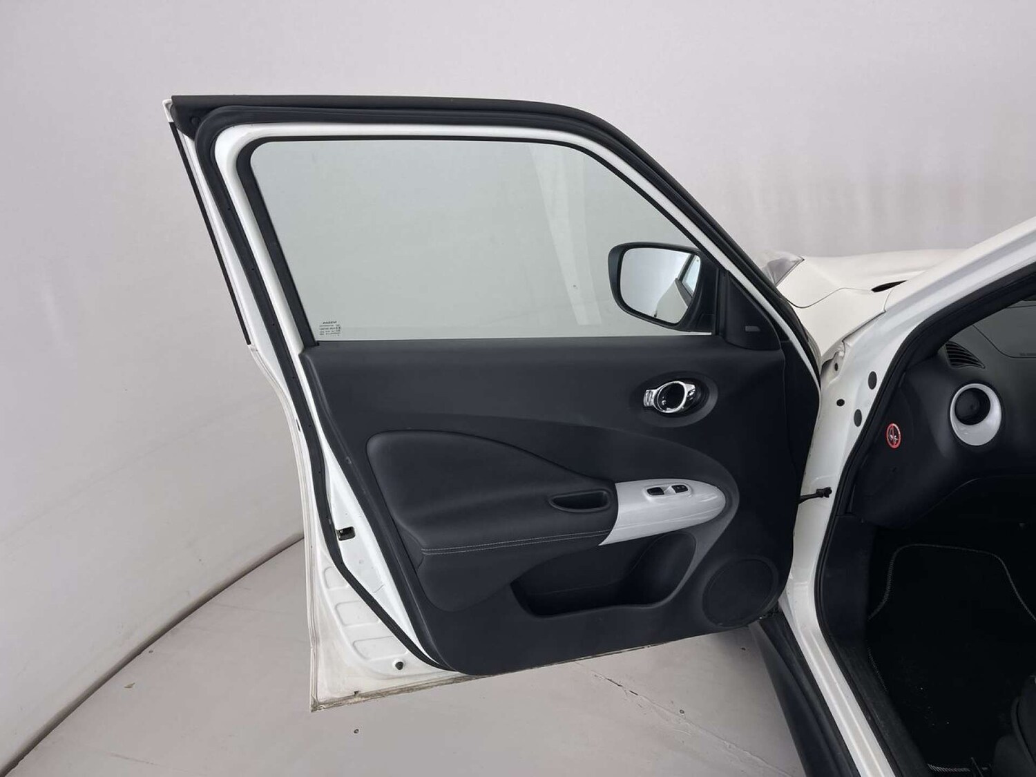 Used Nissan Juke 2015 for sale - 76005113: Photo 27