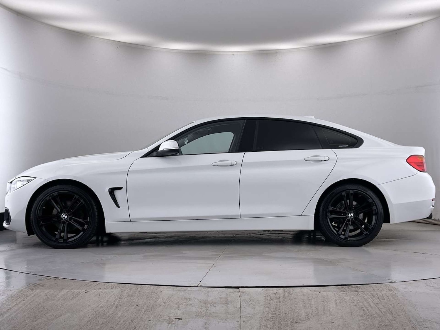 Used BMW 4 Series 2016 for sale - 76385803: Photo 16